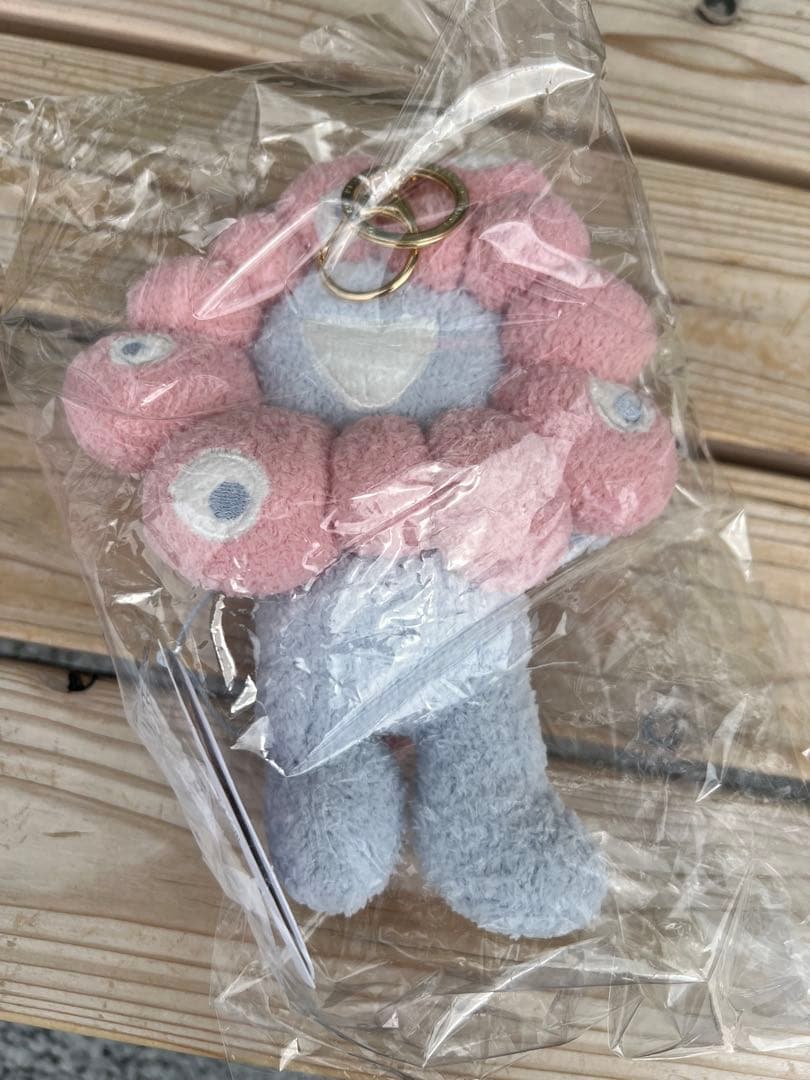 大阪関西万博　ジェラート ピケ ジェラピケ　エアリーモコミャクミャクチャーム