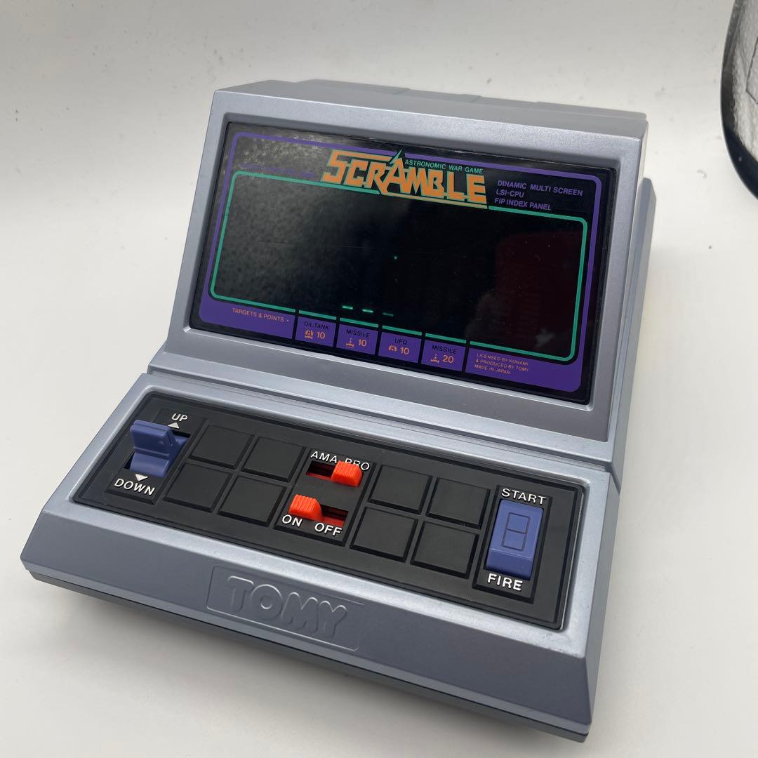 スクランブル　SCRAMBLE トミー