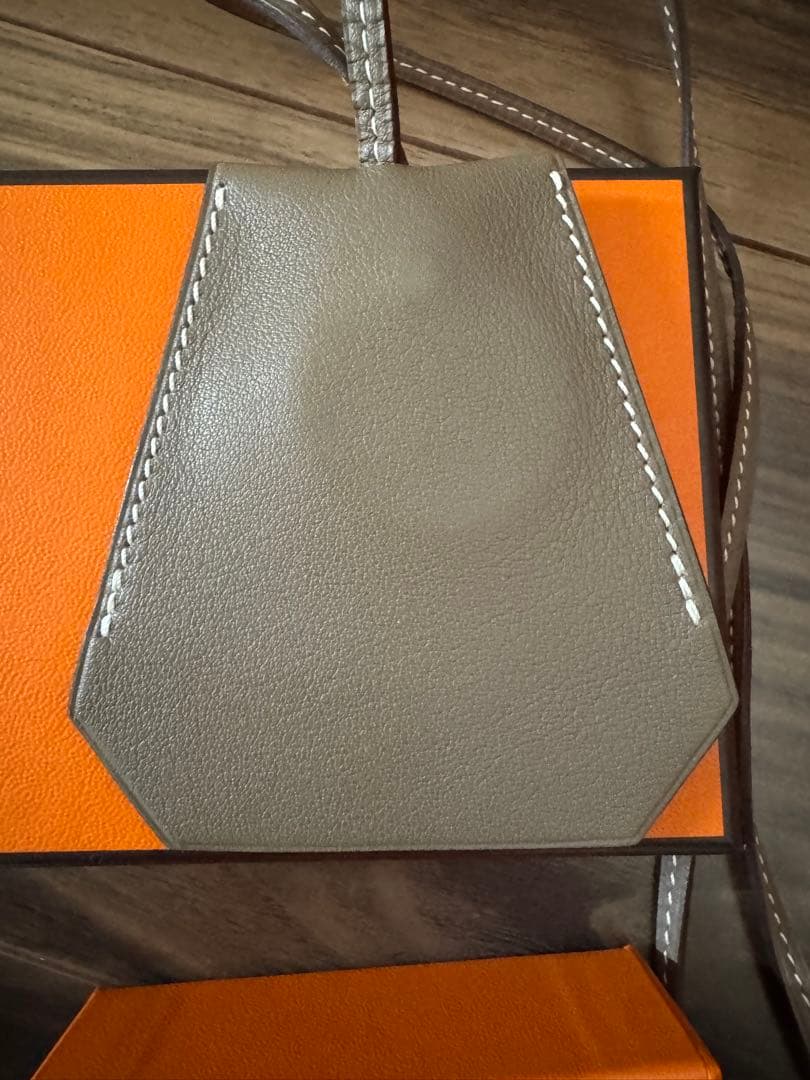 【新品未使用】　HERMES エルメス　クロシェット　ネックレス　エトゥープ