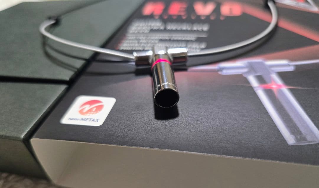 ファイテン REVO ナノチタン 最強ネックレス 50cm 【限定品 入手困難】