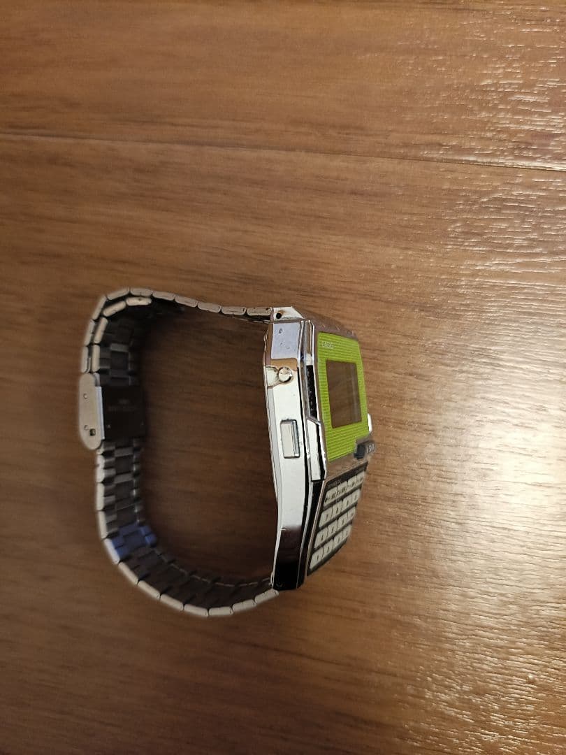 CASIO DATA BANK データバンク反転液晶　デジタル腕時計