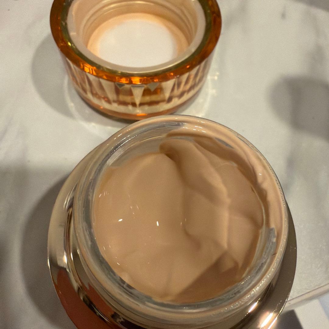 クレドポー　ル•フォンドゥタンn オークル00