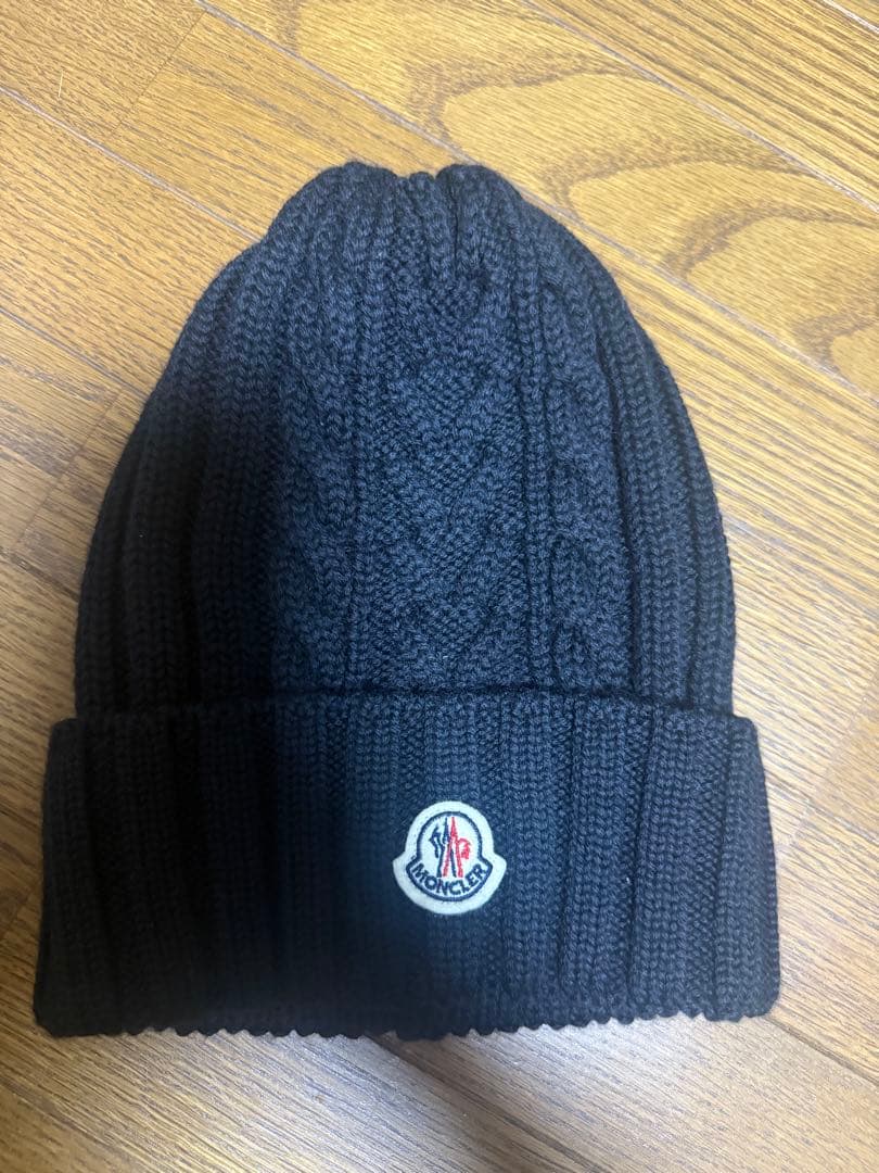 こ*じ様 MONCLER ブラック ニット帽