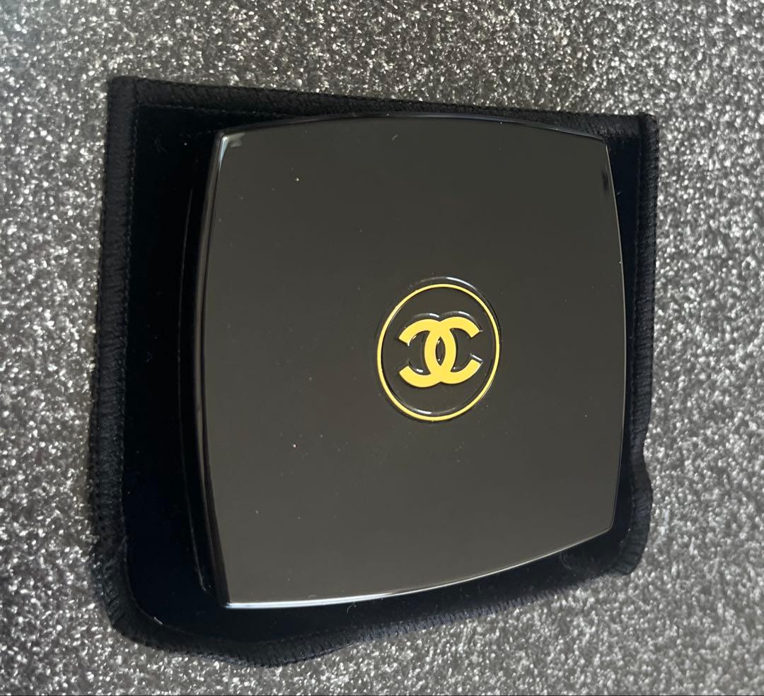 CHANEL レ シーニュ ドゥ シャネル998 ペッシュ ルミエール