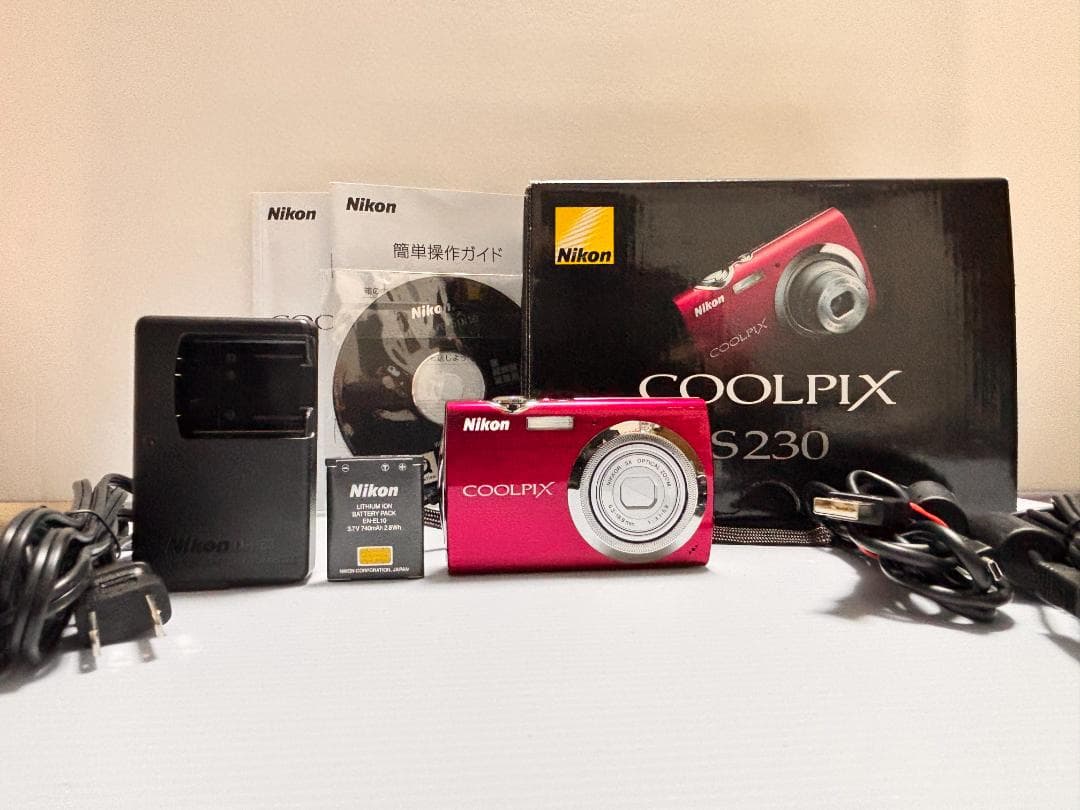 極美品 Nikon ニコン COOLPIX S230 ローズレッド 箱 付属品