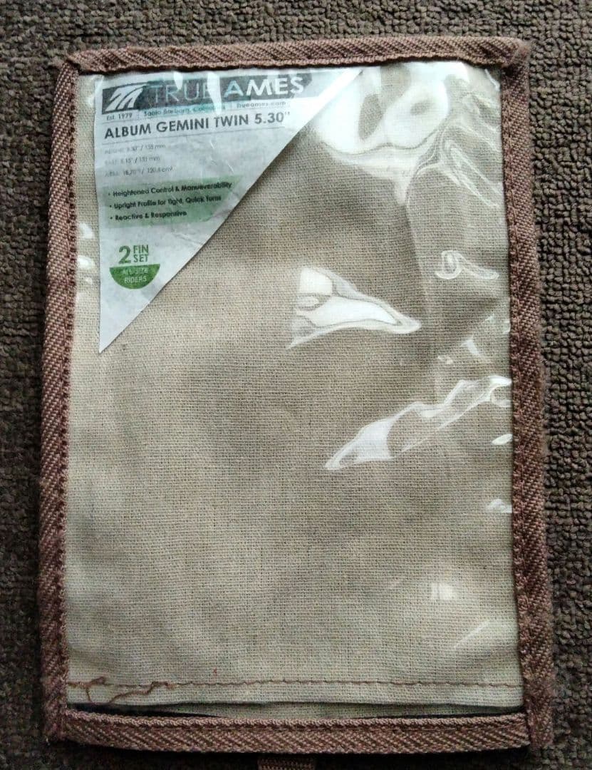 TRUE AMES ALBUMフィン土日限定ソールあり