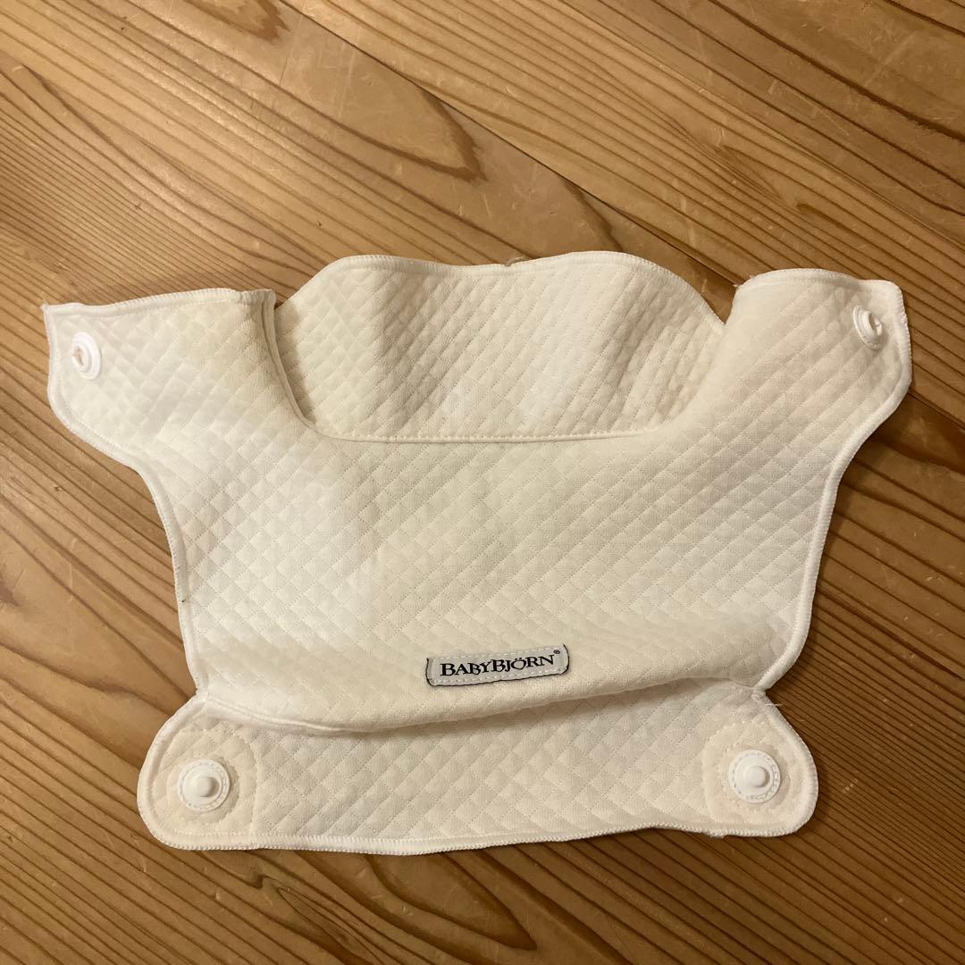 BABYBJÖRN ハーモニー　抱っこひも メッシュ クリーム