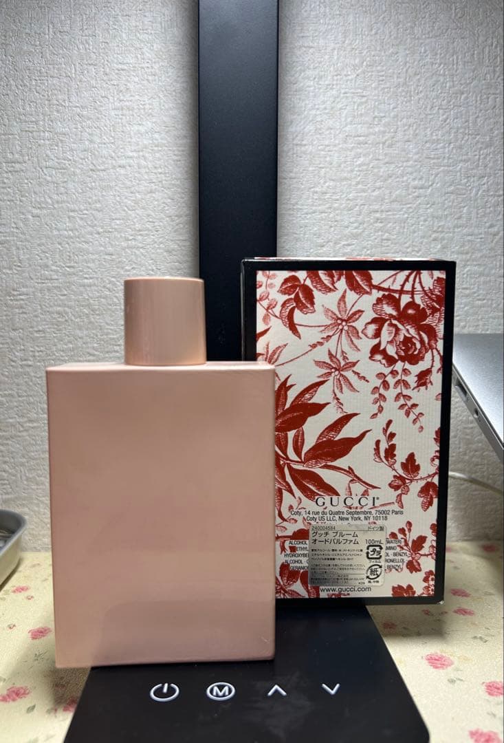 GUCCI BLOOM 香水 〔グッチブルーム） 100ml オードパルファム