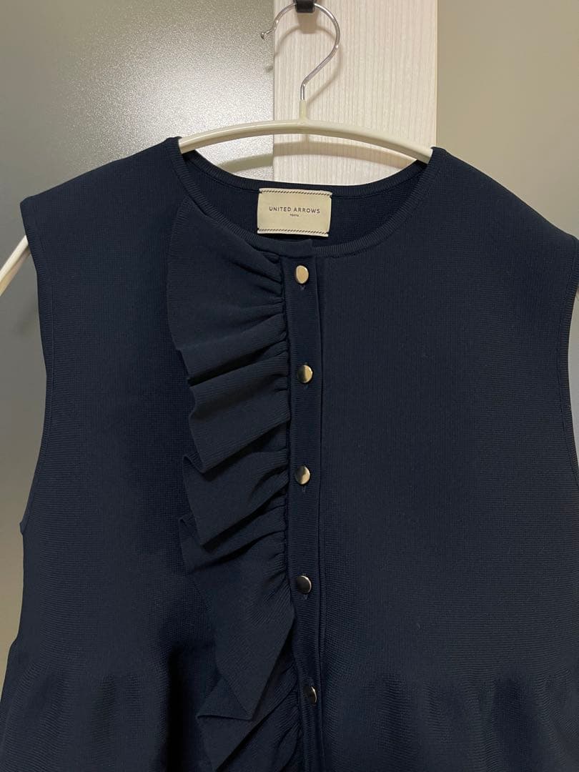 ユナイテッドアローズ　フリル　ベスト