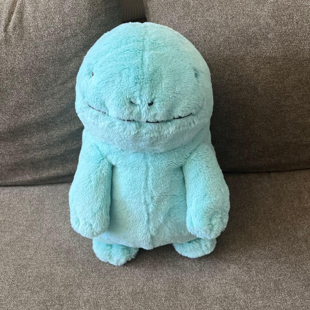 ポケモンセンター　ふわふわ抱きぬいぐるみ　ヌオー