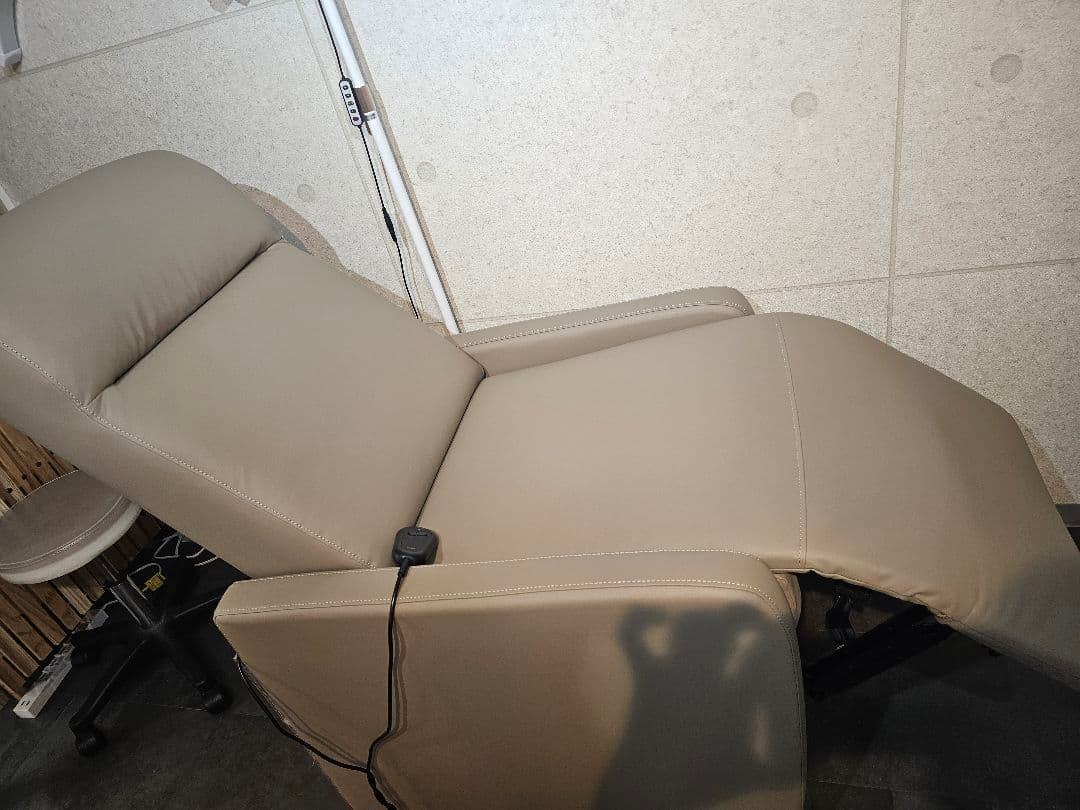 GANAリクライニングソファ