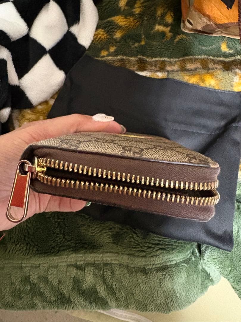 GUCCI グッチ 長財布 ばなにゃ 正規店にて購入
