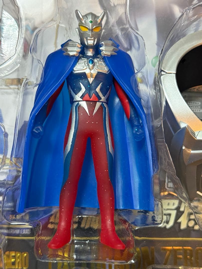 ウルトラマンゼロ 中国限定　レア
