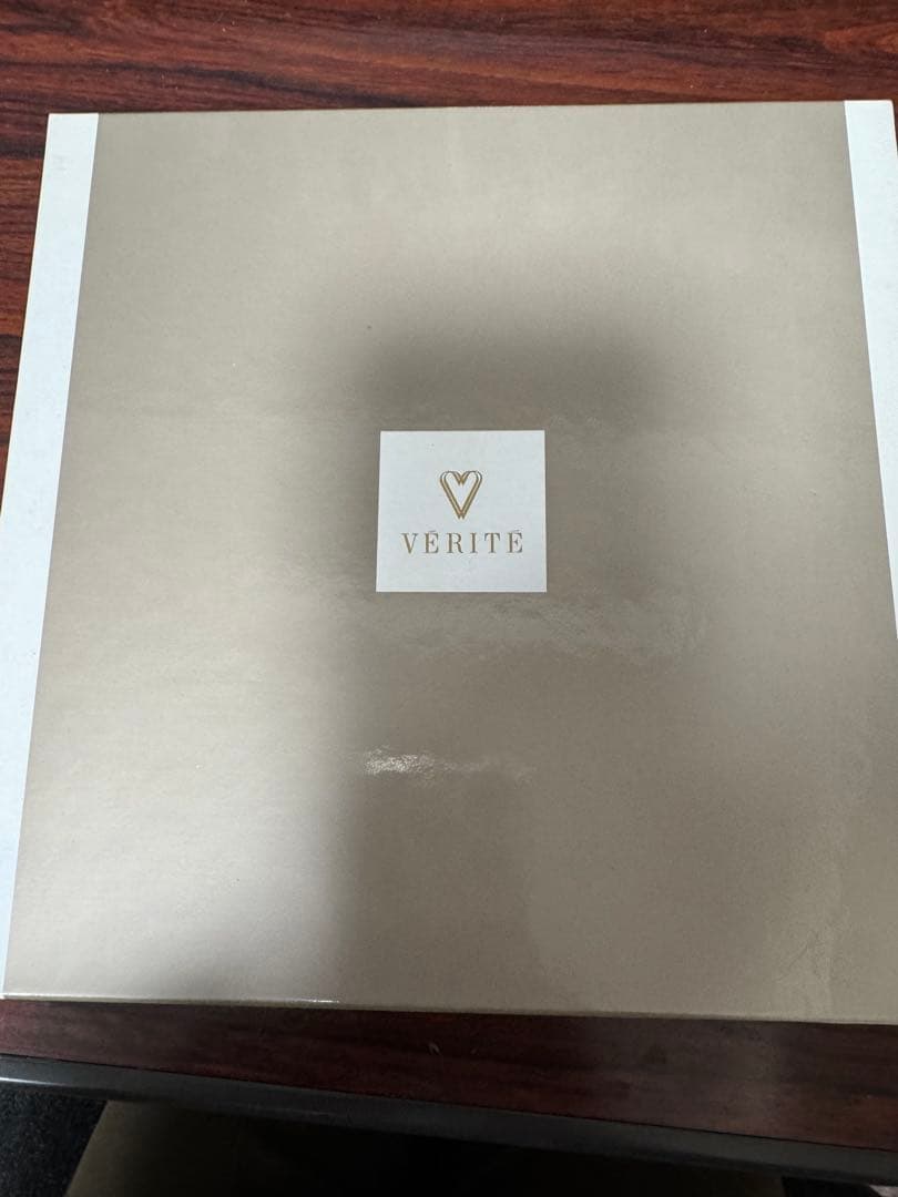 VERITE ホワイトアコヤ真珠ネックレス