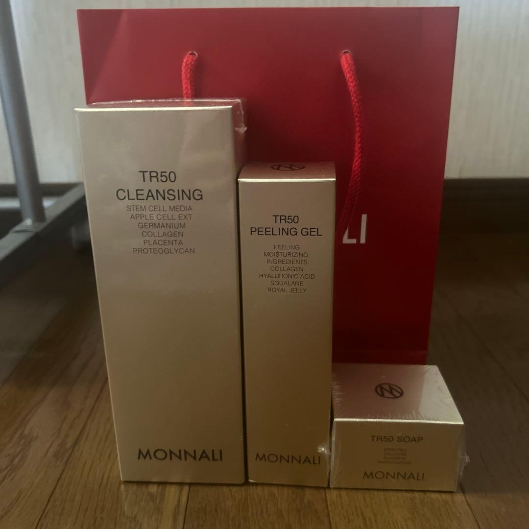 モナリ ゴールドシリーズ クレンジング ピーリング ウォッシュ