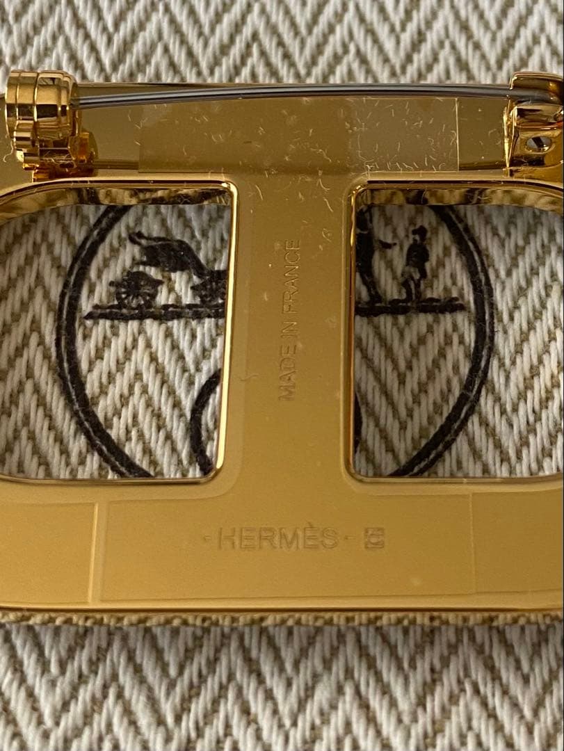 エルメス　HERMES ブローチ　シェーヌダンクル　バッジ　クレ　ゴールド　新品