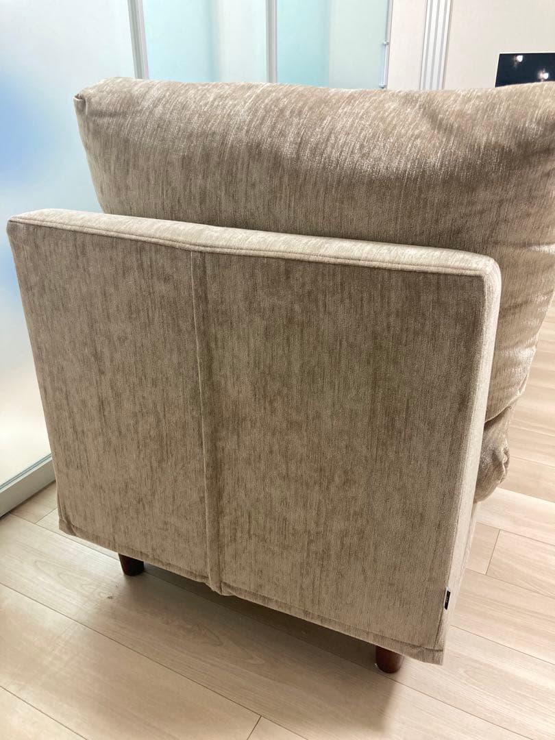 【極美品】送料込 KEYUKA 1人用 アームレスソファー カウチ ベージュ系