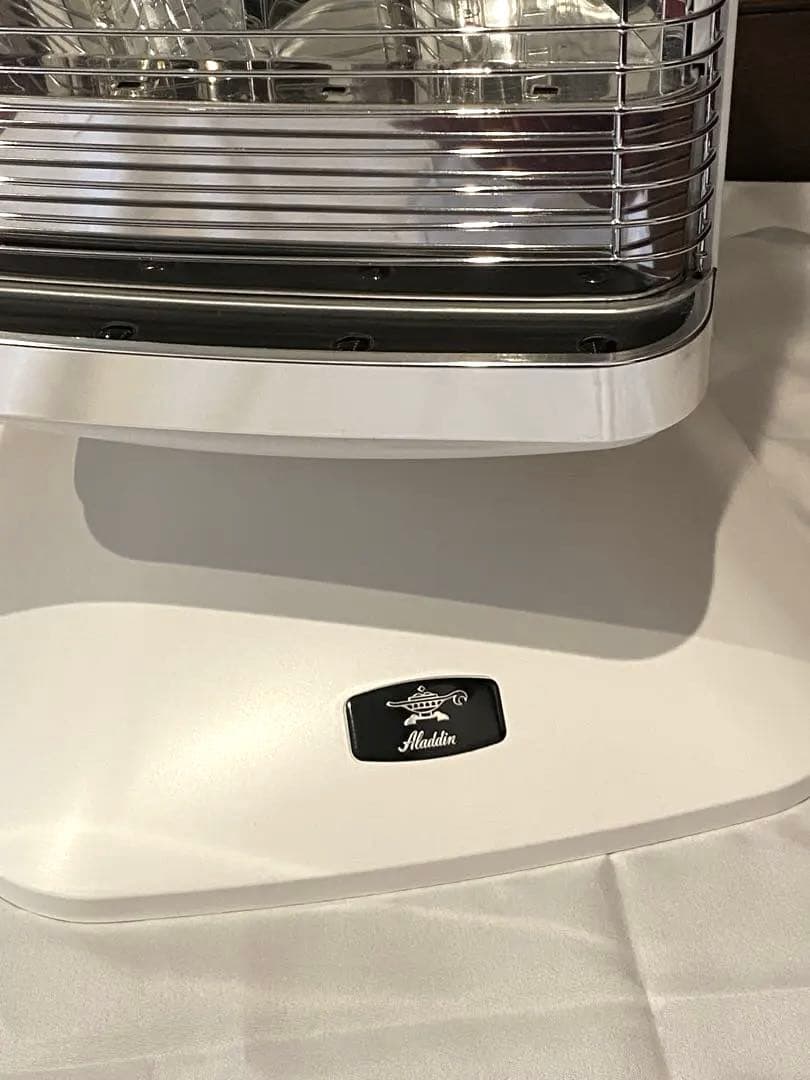 ALADDIN アラジン 遠赤 グラファイト ヒーター CAH-2G10EY 白