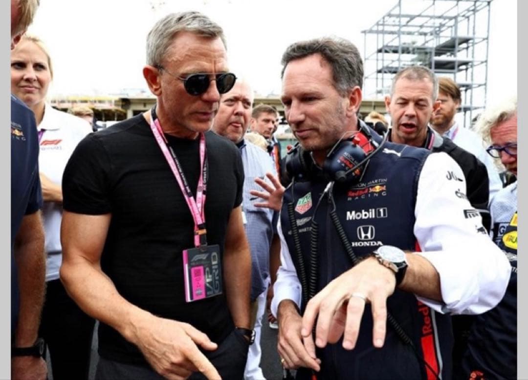 支給品 2019 ASTON MARTIN RED BULL ストラップ付