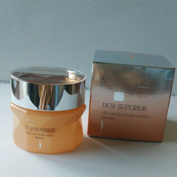 新品未開封＊ DEW スペリア   クリーム