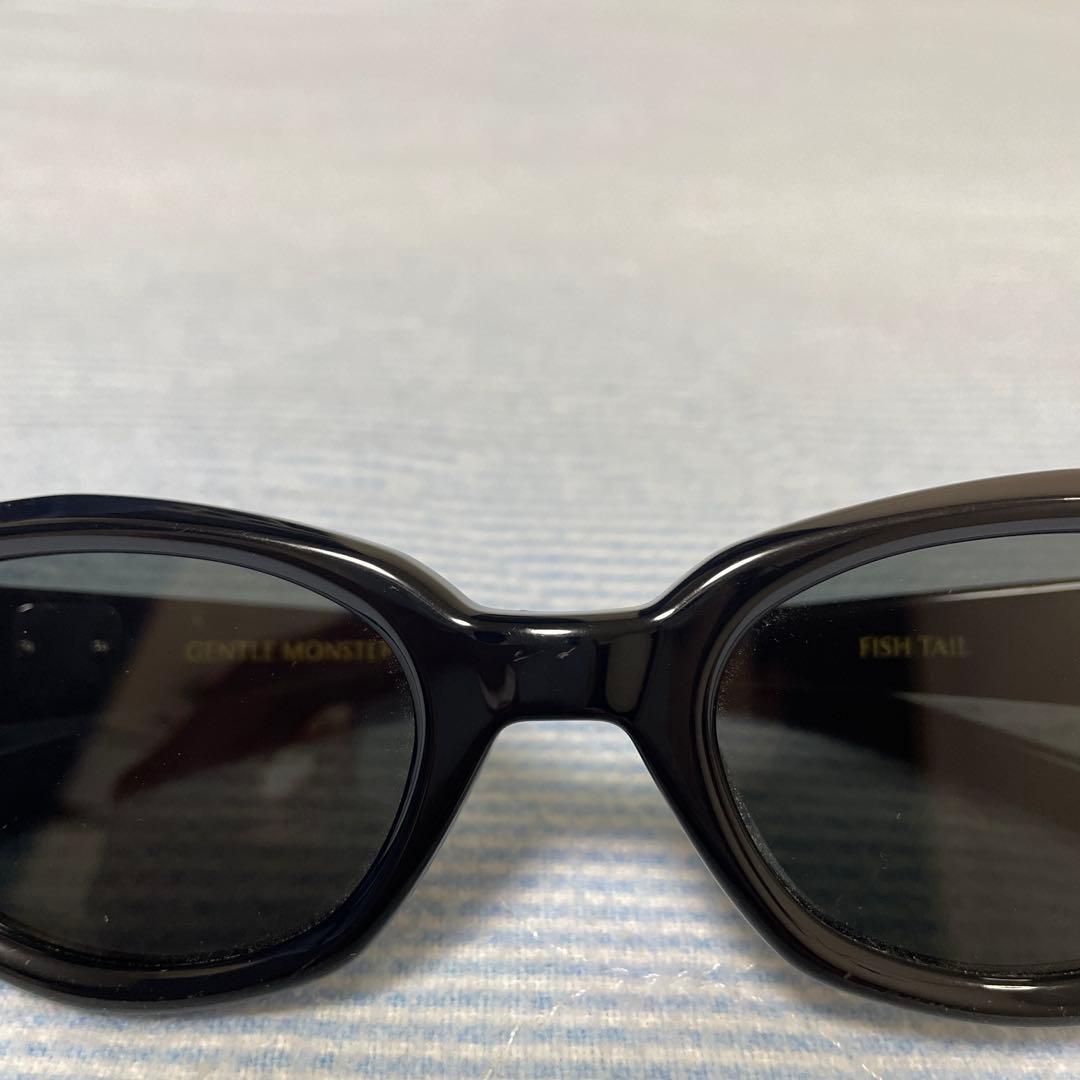 ジェントルモンスター　ジェニ　サングラス　FISH TAIL01