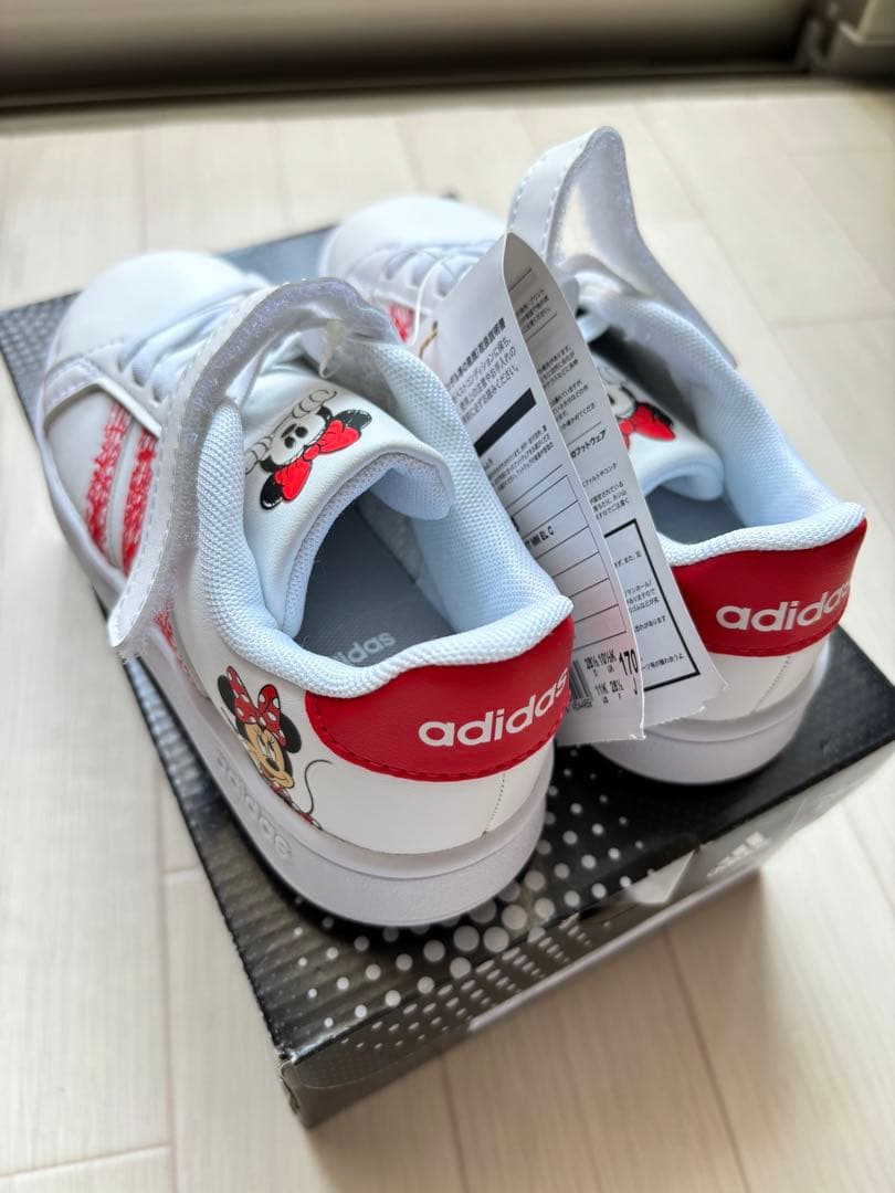 adidasアディダス 2足セット GZ3318ミニー/GZ3319 ミッキー