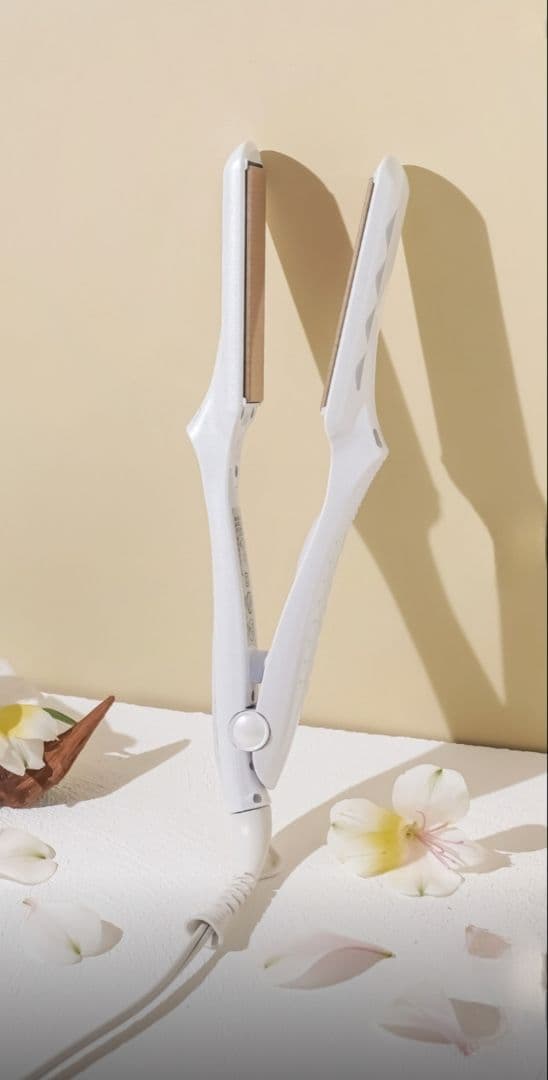 メルカリ最安値!キヌージョ ストレートアイロン LM225 新品未開封