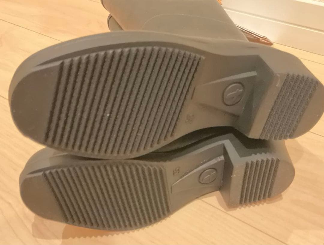 【曲線美で美脚に！】未使用AIGLE JULIETTE 22.5cmレインブーツ