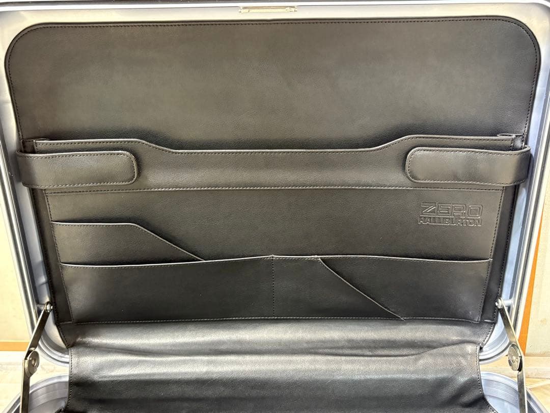 【中古美品】 ZERO HALLIBURTON アタッシュケース CEJ-PB