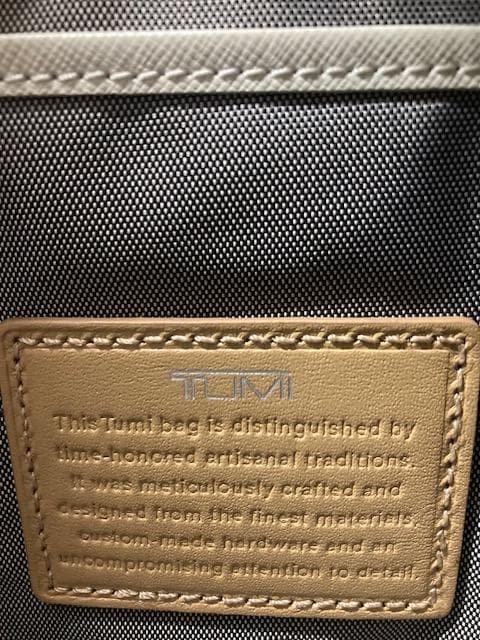 11/5まで値下げ【新品未使用】Tumi ビジネスバッグ 白　(正規品)