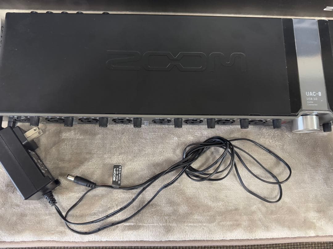 ZOOM UAC-8 中古　完動品