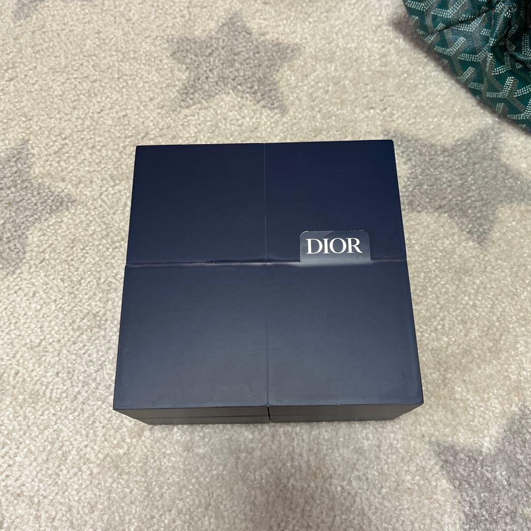 め*ん様 Dior kaws キーチェーン