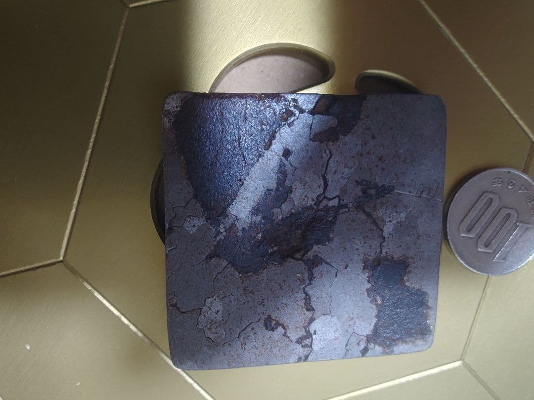 Mr.モモネクター　カンポ・デル・シエロ隕石（表裏大型トロイライト入り）