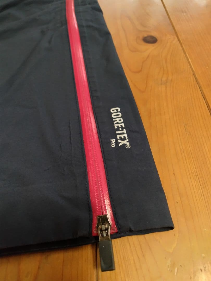 ピークパフォーマンス ヘリアルパインパンツ　GORE-TEX　 スキーウェア