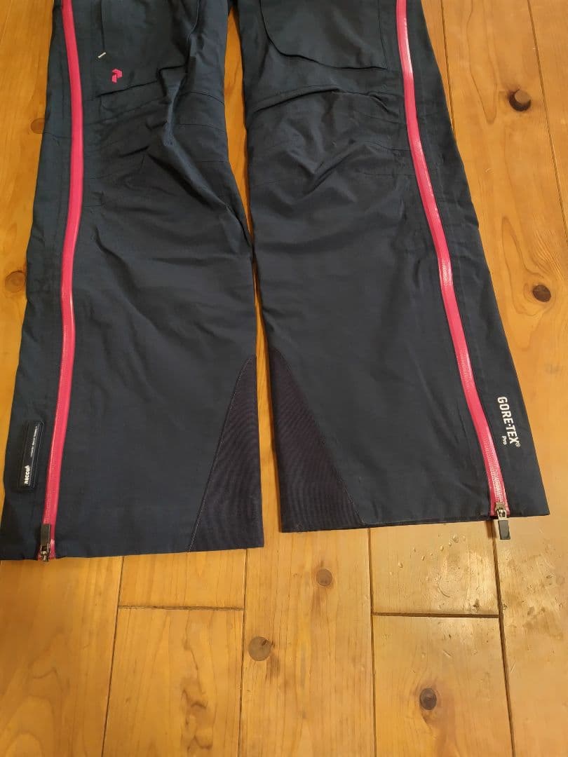 ピークパフォーマンス ヘリアルパインパンツ　GORE-TEX　 スキーウェア