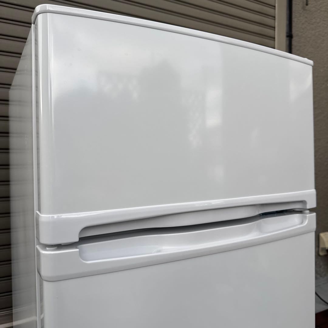 ほぼ未使用 MAXZEN 2024年製 冷蔵庫 85L 2ドア 静音 幅47cm