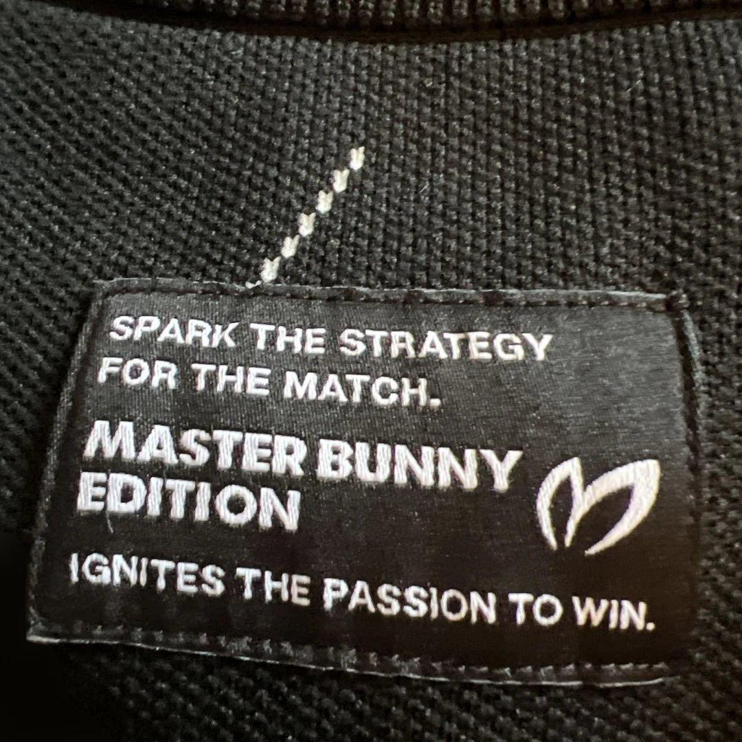 MASTER BUNNY EDITION ブラックセーター防寒防風蓄熱