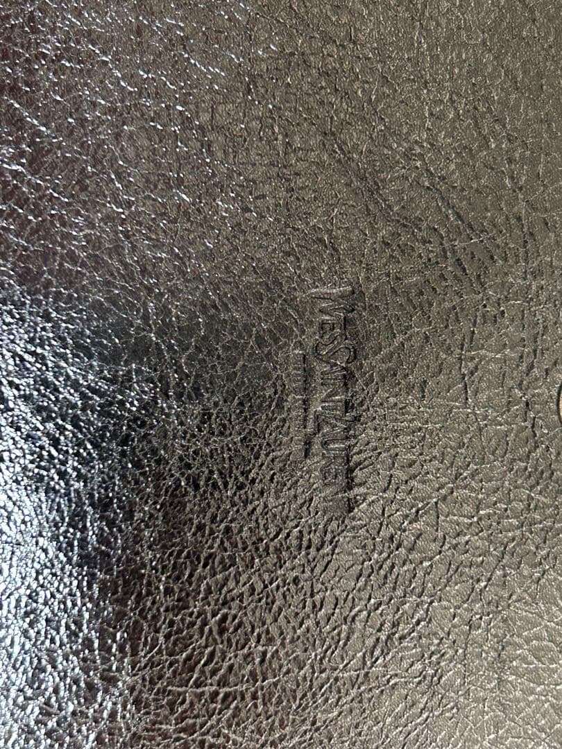 Yves Saint Laurent 黒 長財布