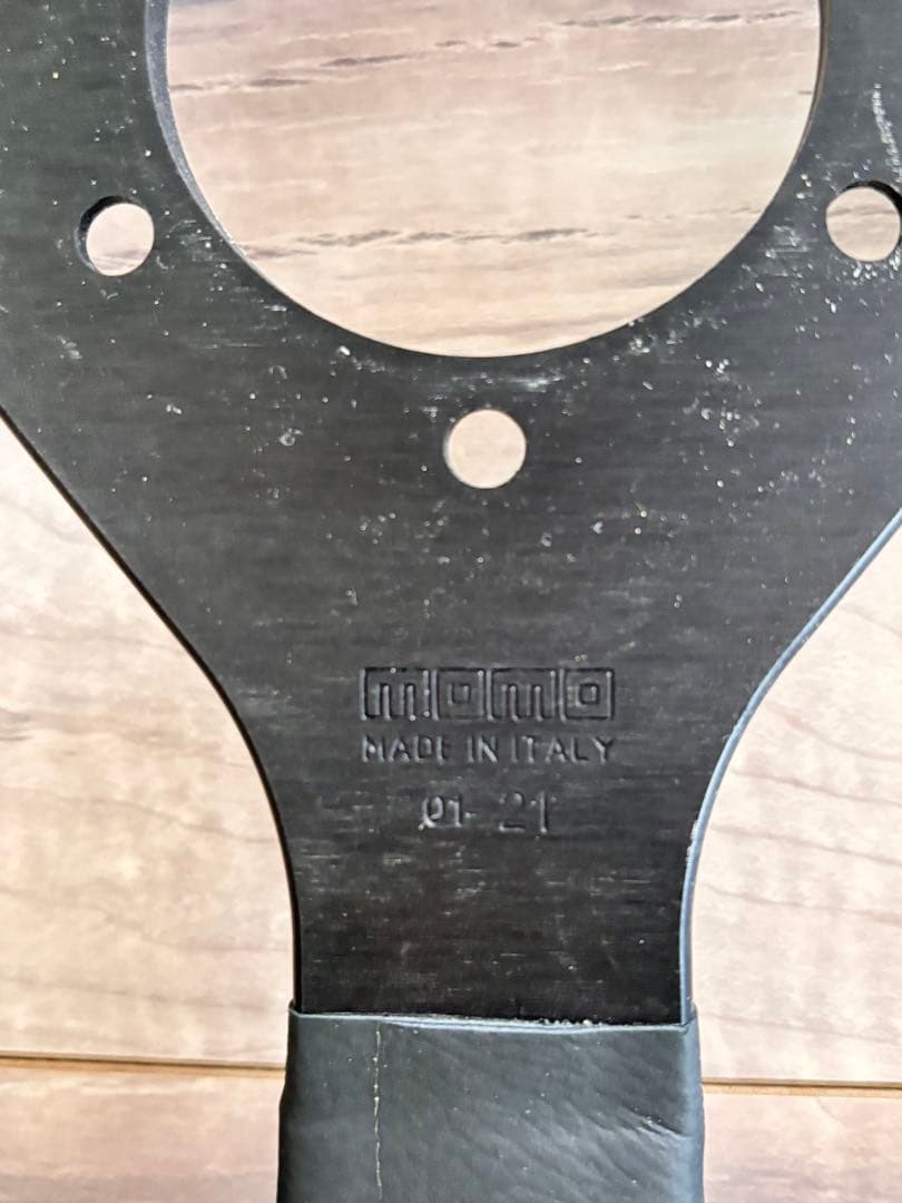 MOMO VELOCE RACING ヴェローチェレーシング　32φ