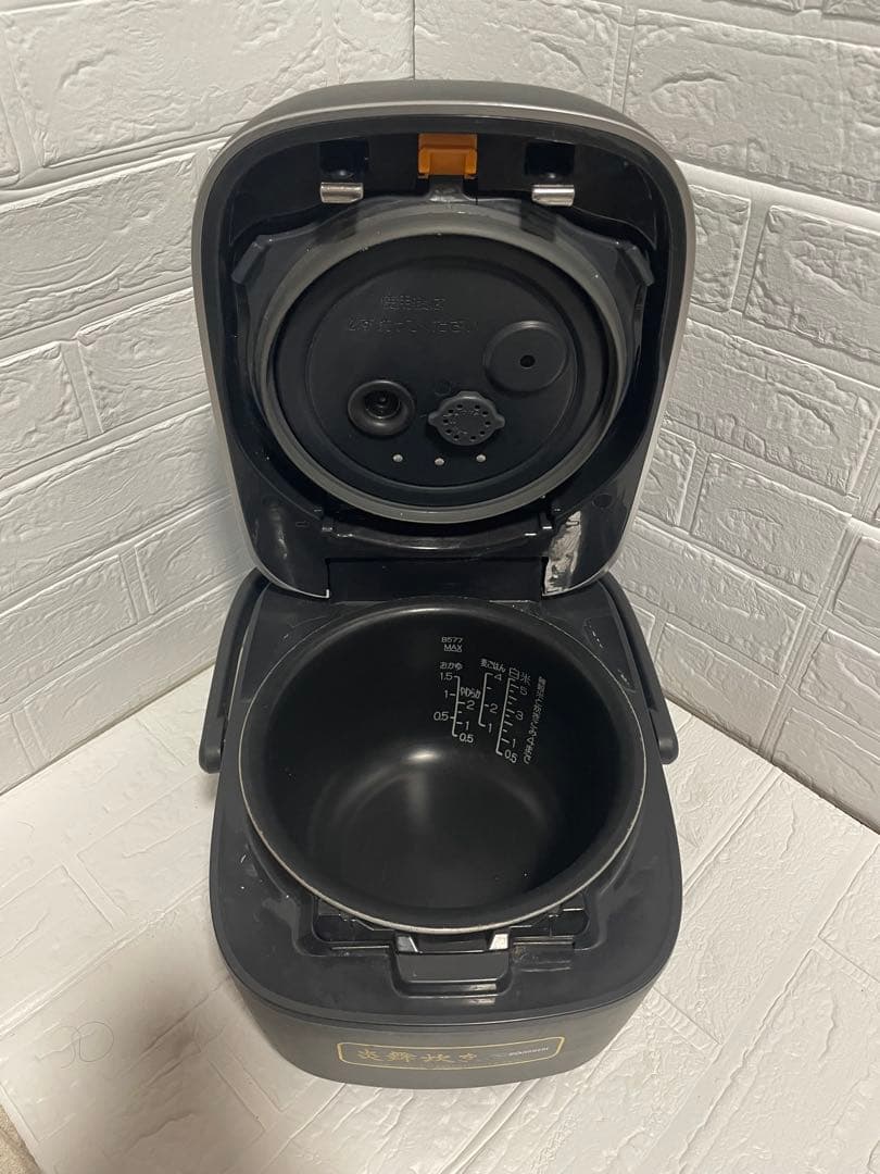 象印 炎舞炊き 圧力IH炊飯ジャーNW-PU10-２０２２年製