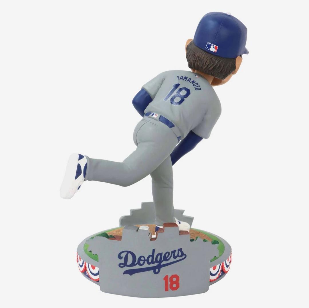 山本由伸 ボブルヘッド MLB 初勝利 ２１８個限定品　特別レア　２０ｃｍ