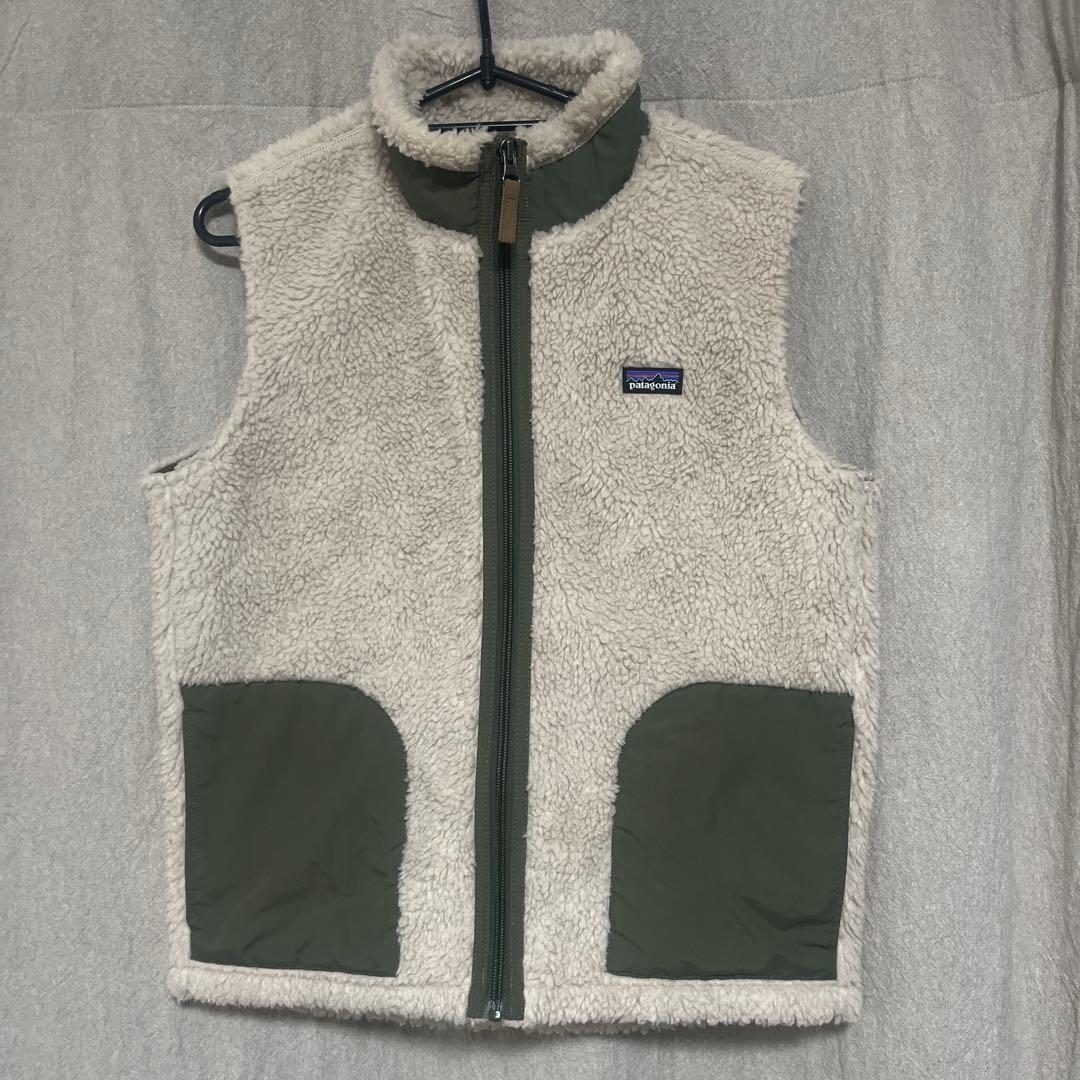 patagonia フリースベスト XL クリーム色/オリーブ