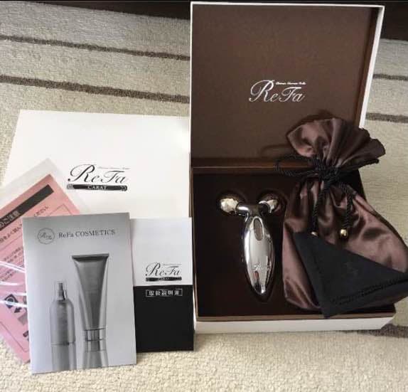 値下げ中！リファカラット プラチナ電子ローラーReFa CARAT