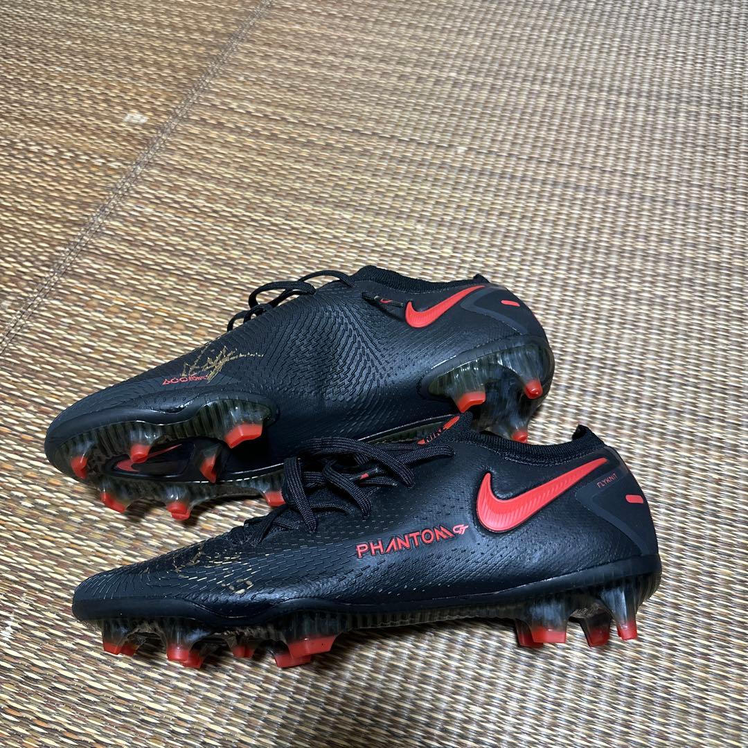 Nike Phantom サッカーシューズ サイン入り