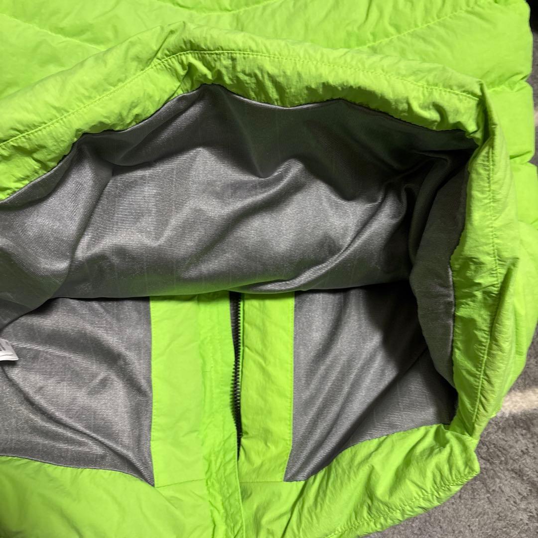 Oakley ライムグリーン ベスト