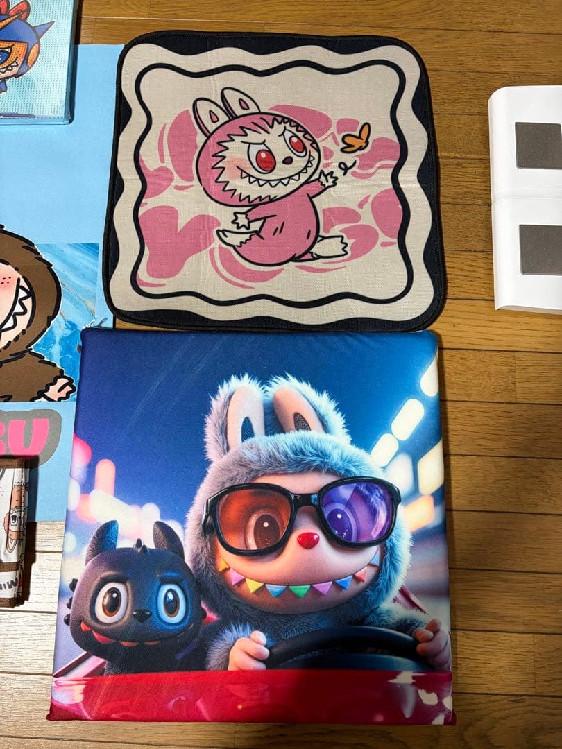 LABUBU ラブブ グッズ　まとめ売り　色々セット 未使用　座布団　水筒