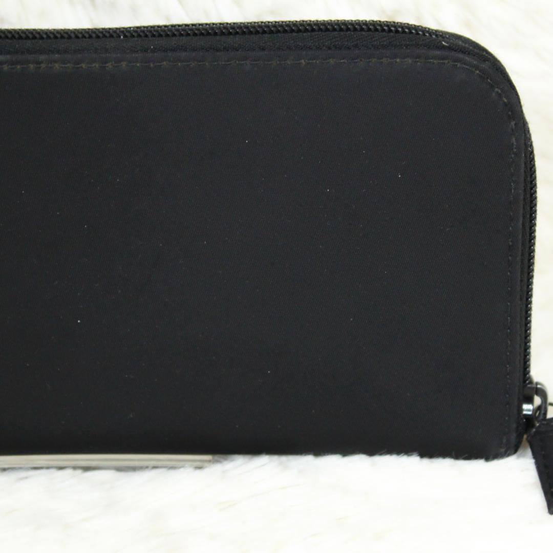 プラダ 長財布 ラウンドジップ 三角ロゴ ナイロン レザー ブラック PRADA