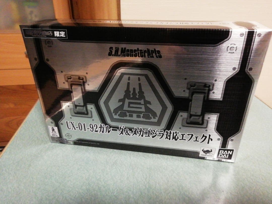 S.H.MonsterArtsモンスターアーツガルーダ＆メカゴジラ対応エフェクト