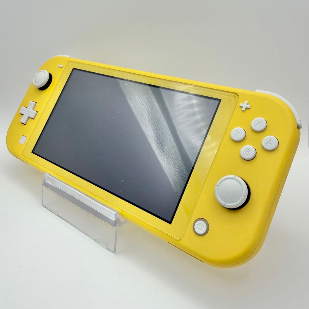 【極美品】Nintendo Switch Lite イエロー 29-1