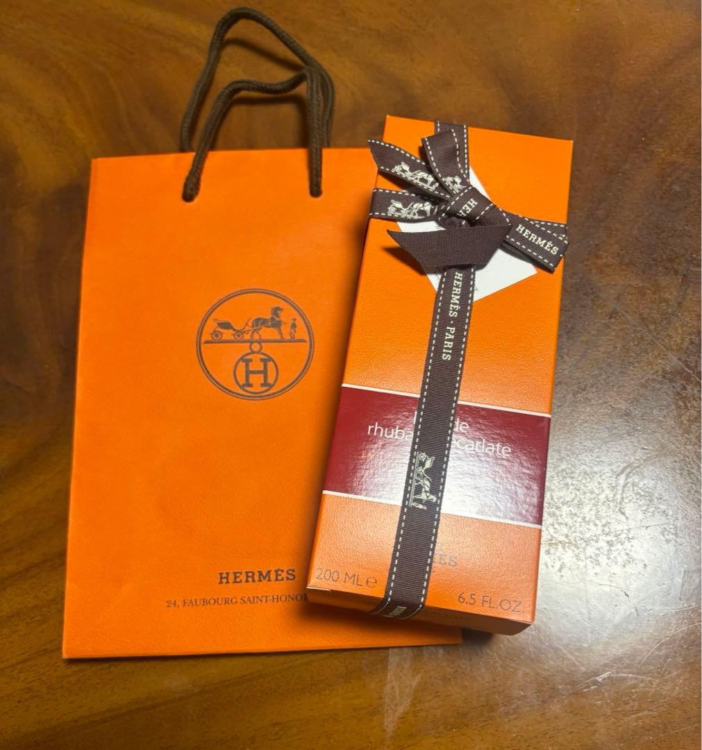 エルメス オードゥルバーブ エルカットモイスチャライジングボディローション